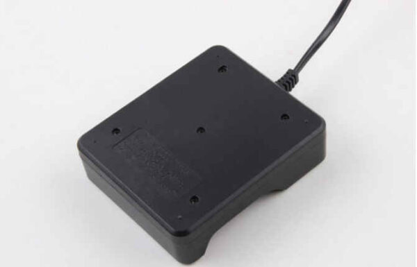 Four-slot Charger 18650 Four-charger With Cable Smart Multi-function Charger - Image 5